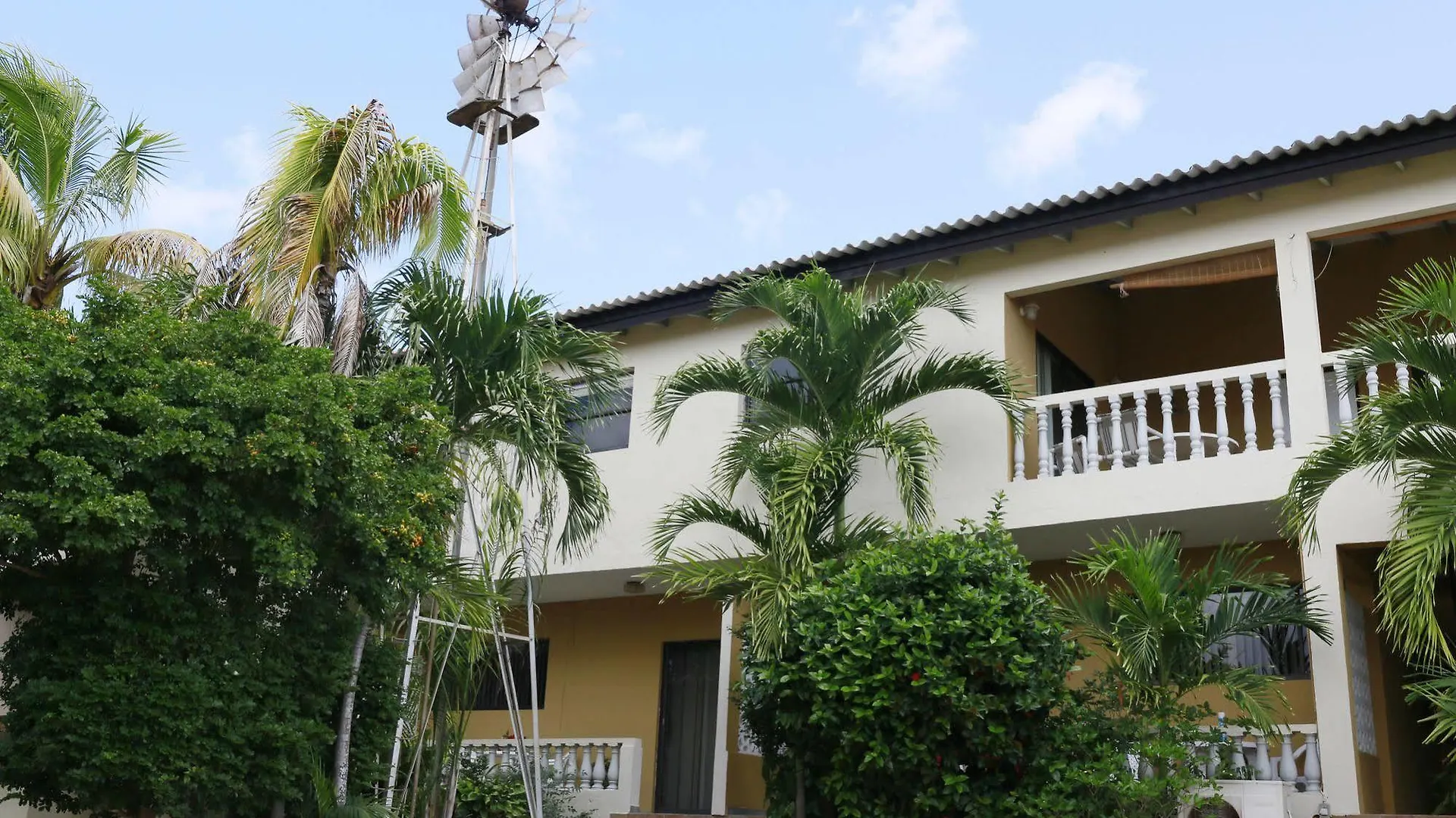Hersher Studio'S & Apartments Willemstad